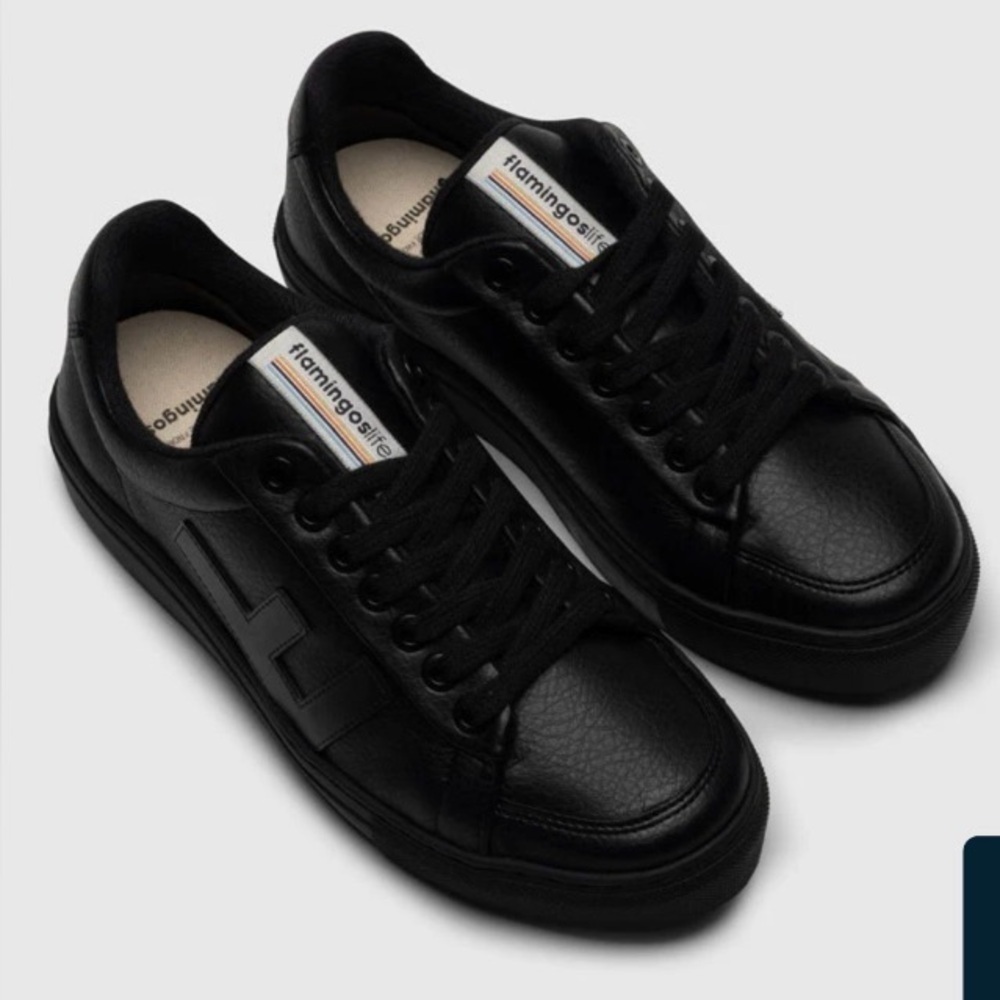 Black Women's Leather Low-Top Sneakers